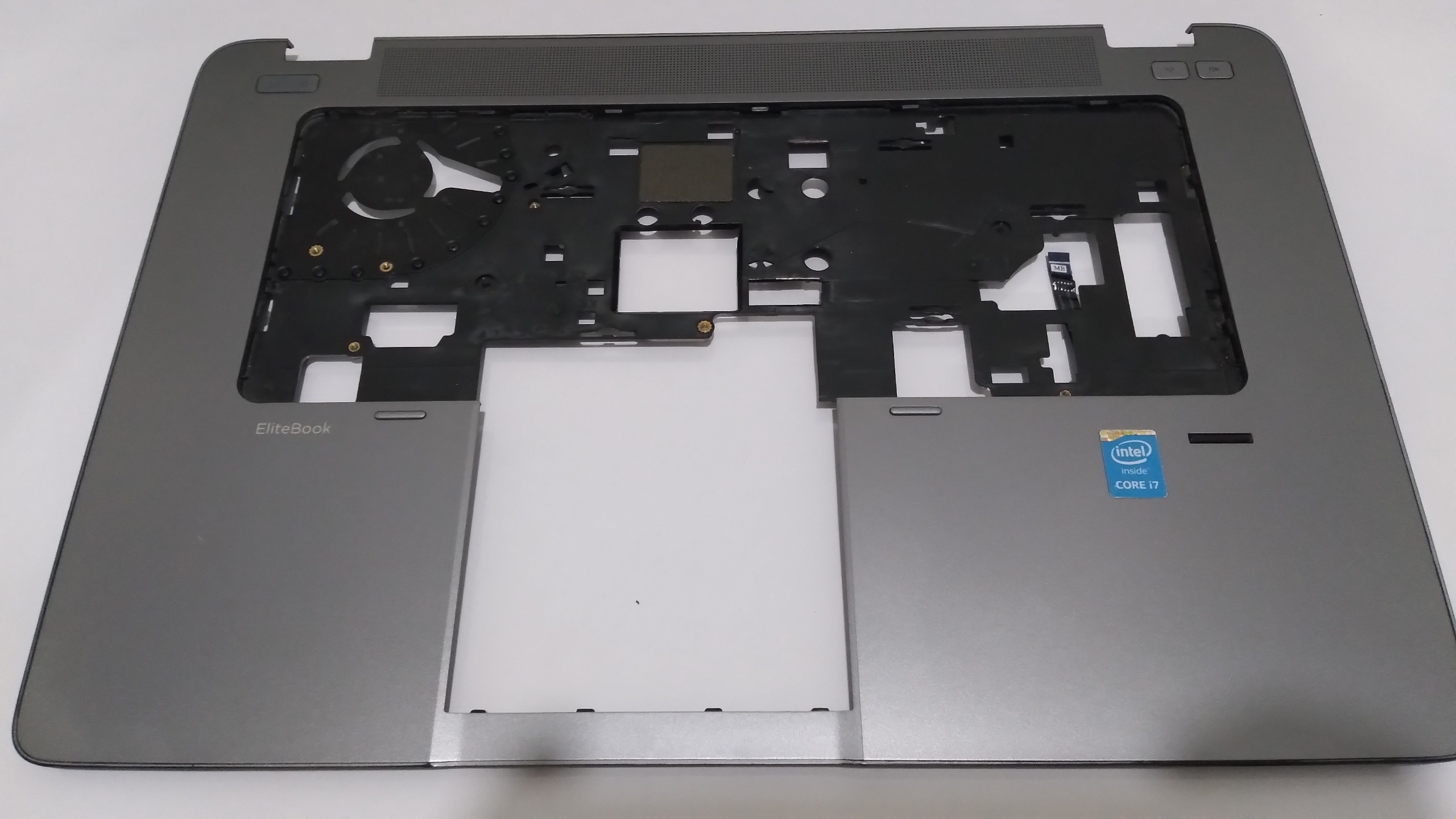 قاب دور کیبورد لپ تاپ hpمدلEliteBook 850 G2استوک