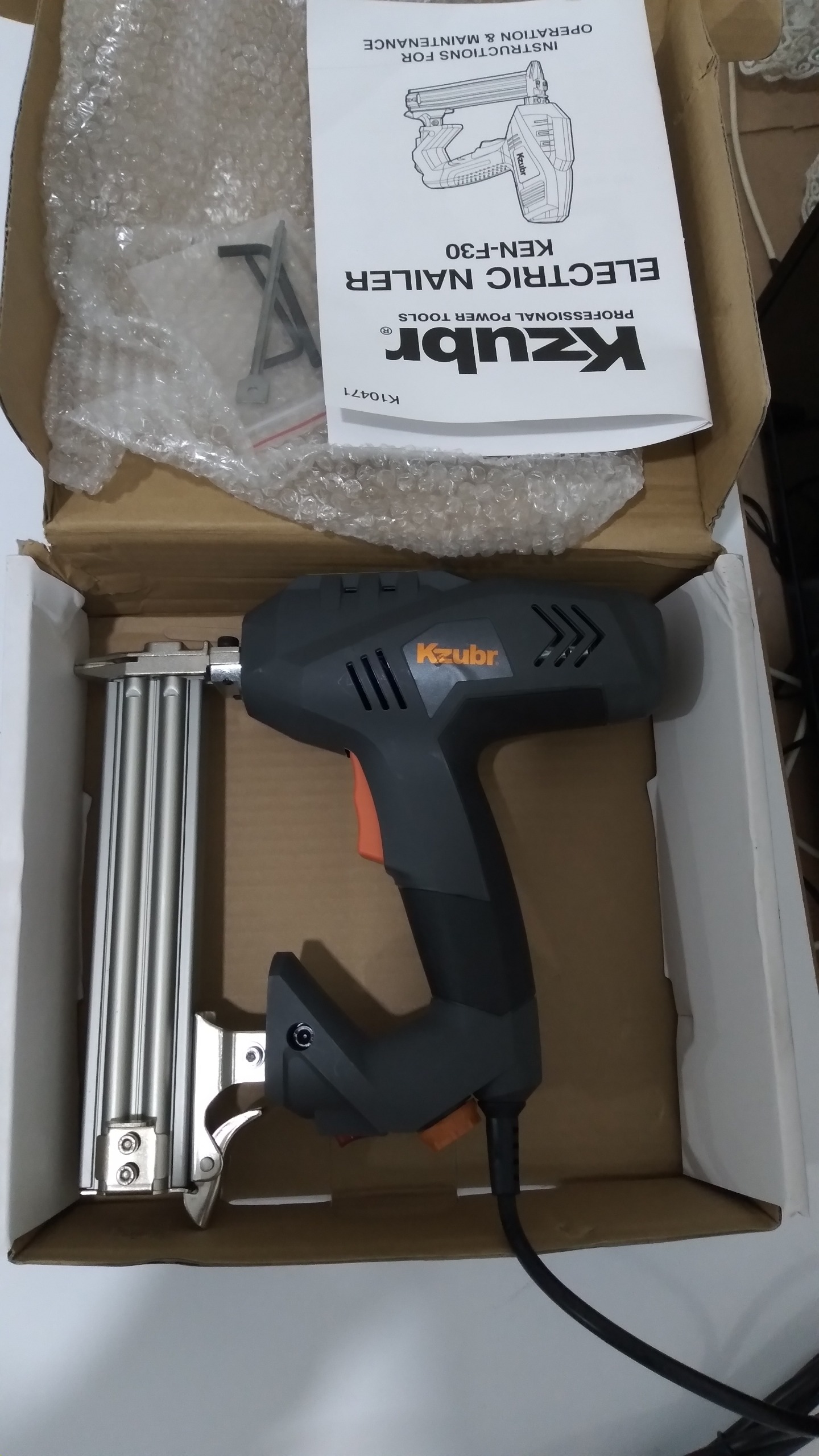 میخ کوب برقی زوبر KEN_F30