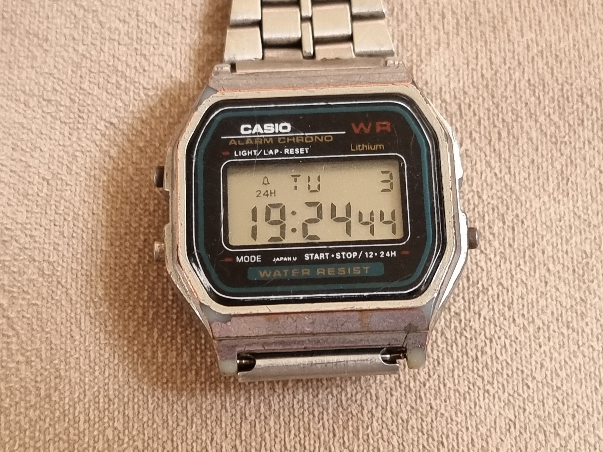 ساعت قدیمی کاسیو Casio مدل F-91w ساخت مالزی
