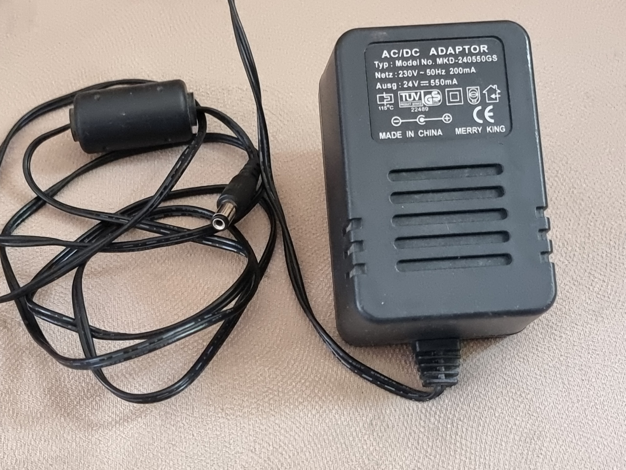آداپتور شارژر اصلی 24 ولت کمیاب سالم
