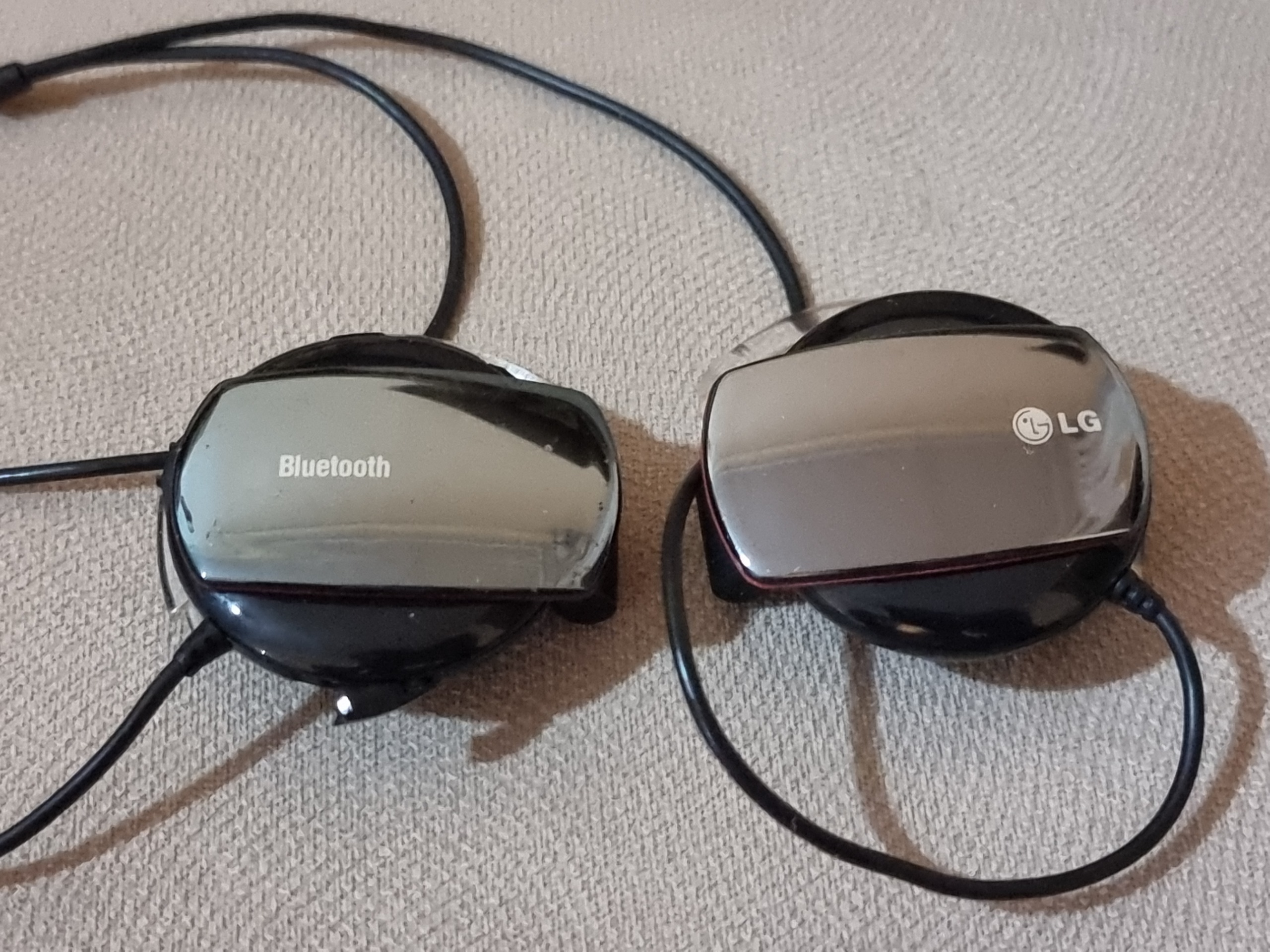 هندزفری بلوتوث گردنی کمیاب الجی LG مدل HBS-250