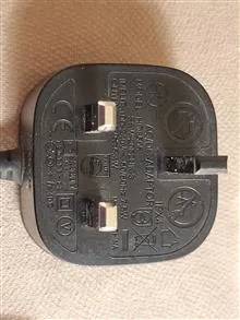 آداپتور