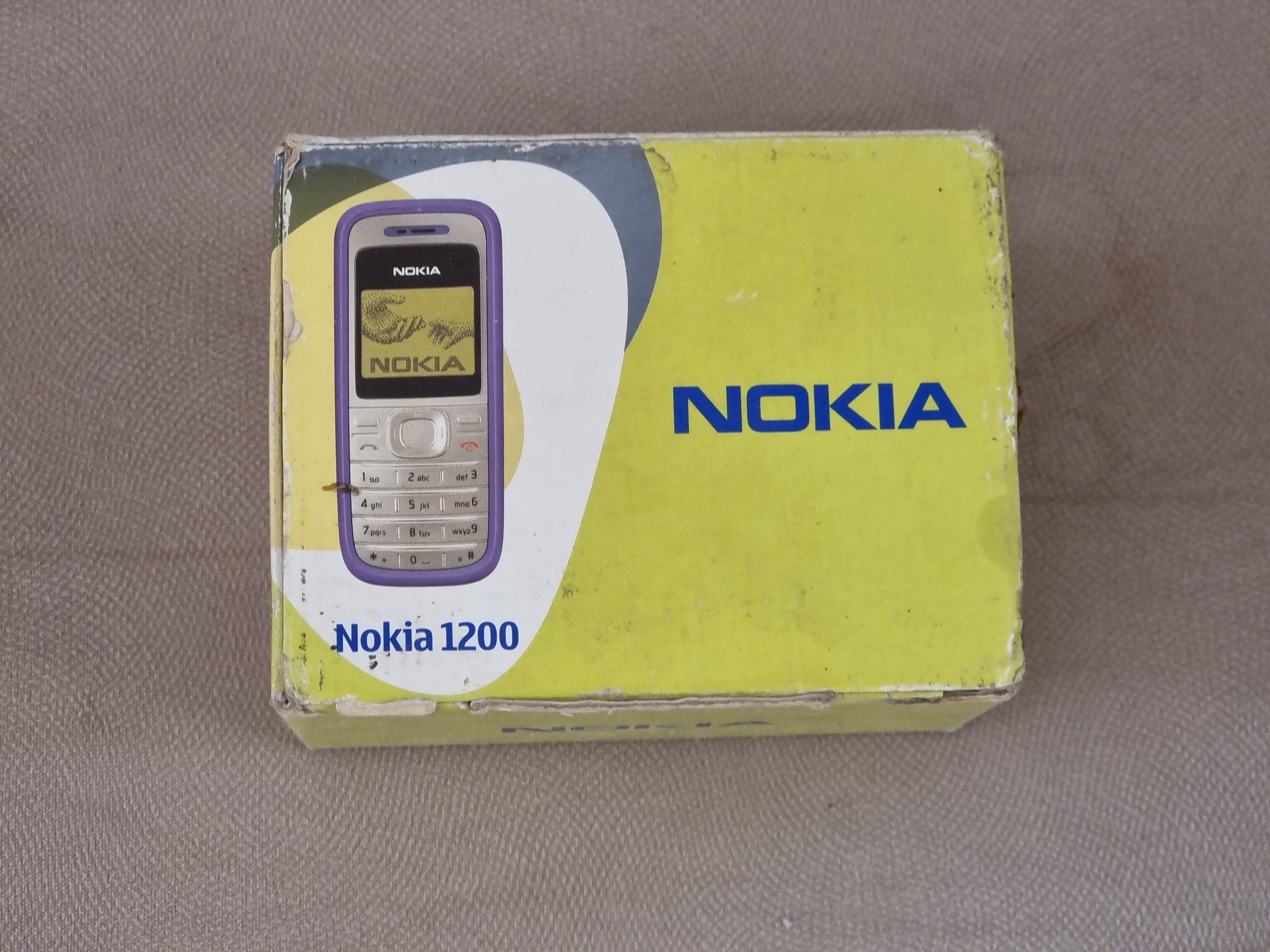 کارتن یا جعبه موبایل نوکیا NOKIA قدیمی 1200