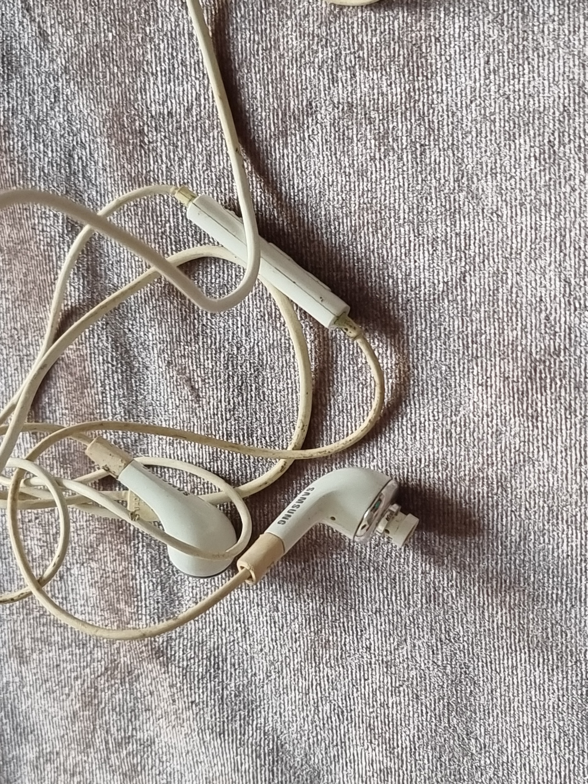 هندزفری اورجینال رو کارتنی سامسونگ A7