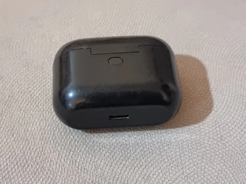 داکت یا پاور شارژ کیس هندزفری کیو سی وای T10 pro