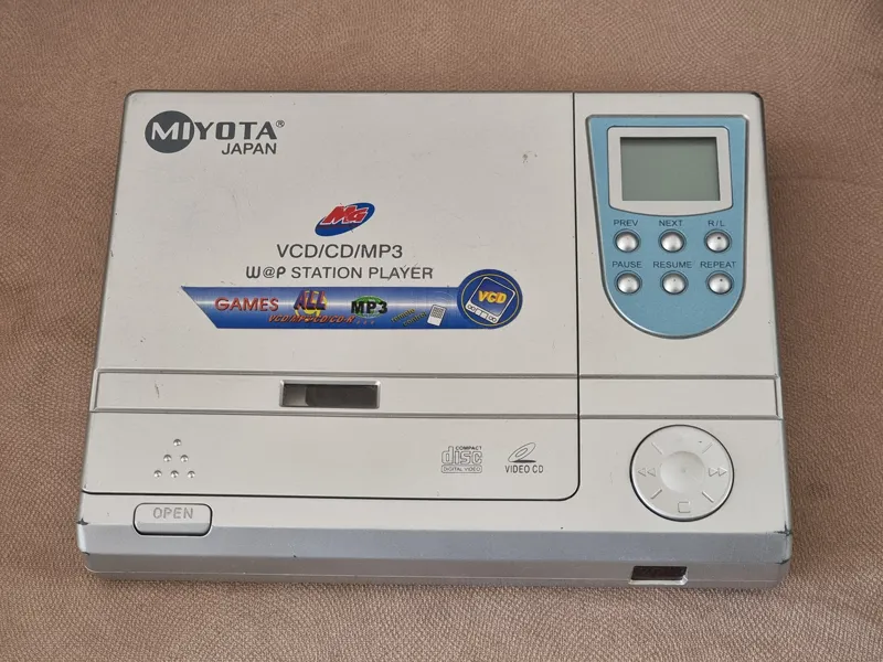 کنسول و سی دی پلیر قدیمی اصل ژاپن میوتا MIYOTA