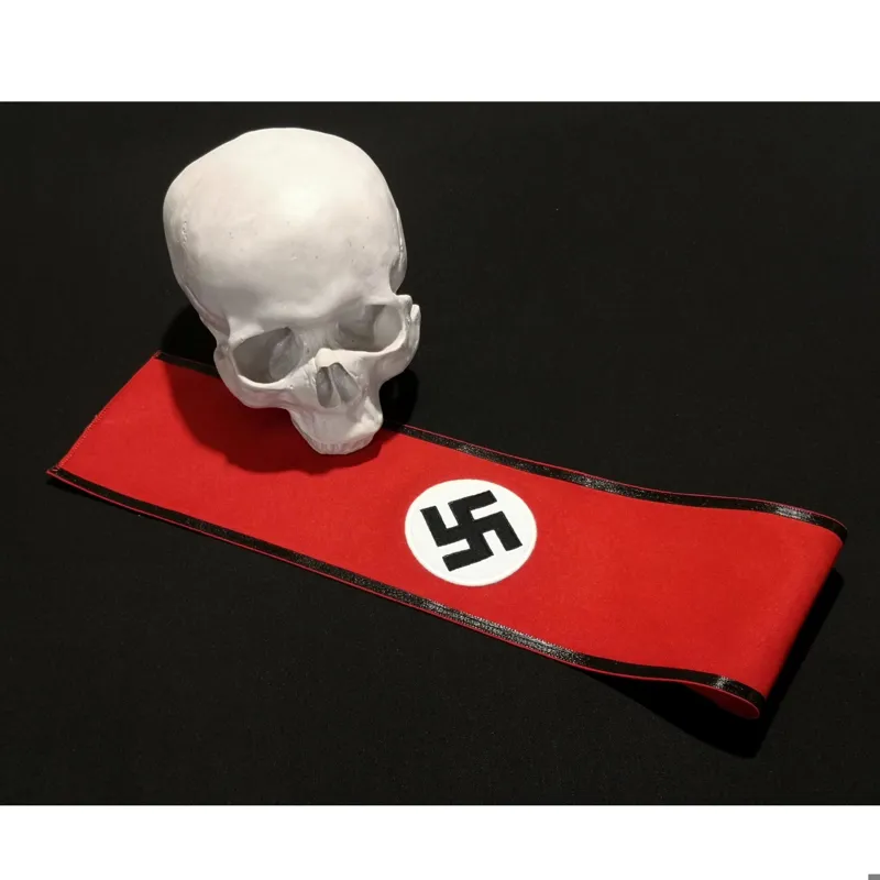 بازوبند عضویت حزب نازی (دوخت جدید)