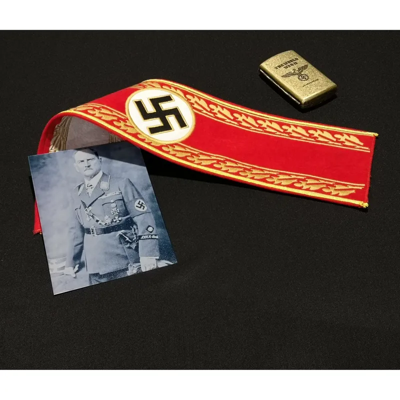 بازوبند عضویت حزب نازی (دوخت جدید)