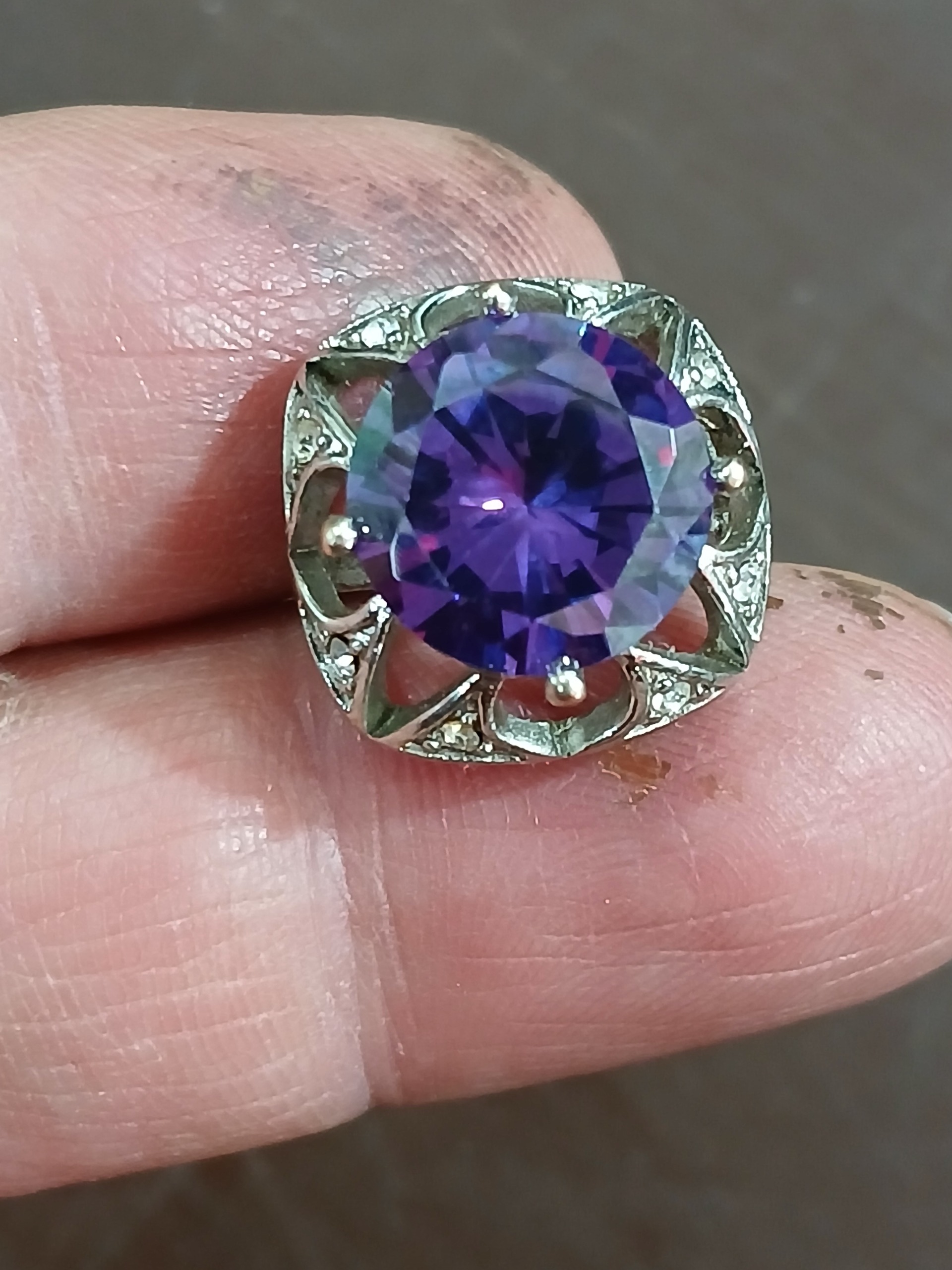 دکمه سردست جواهری