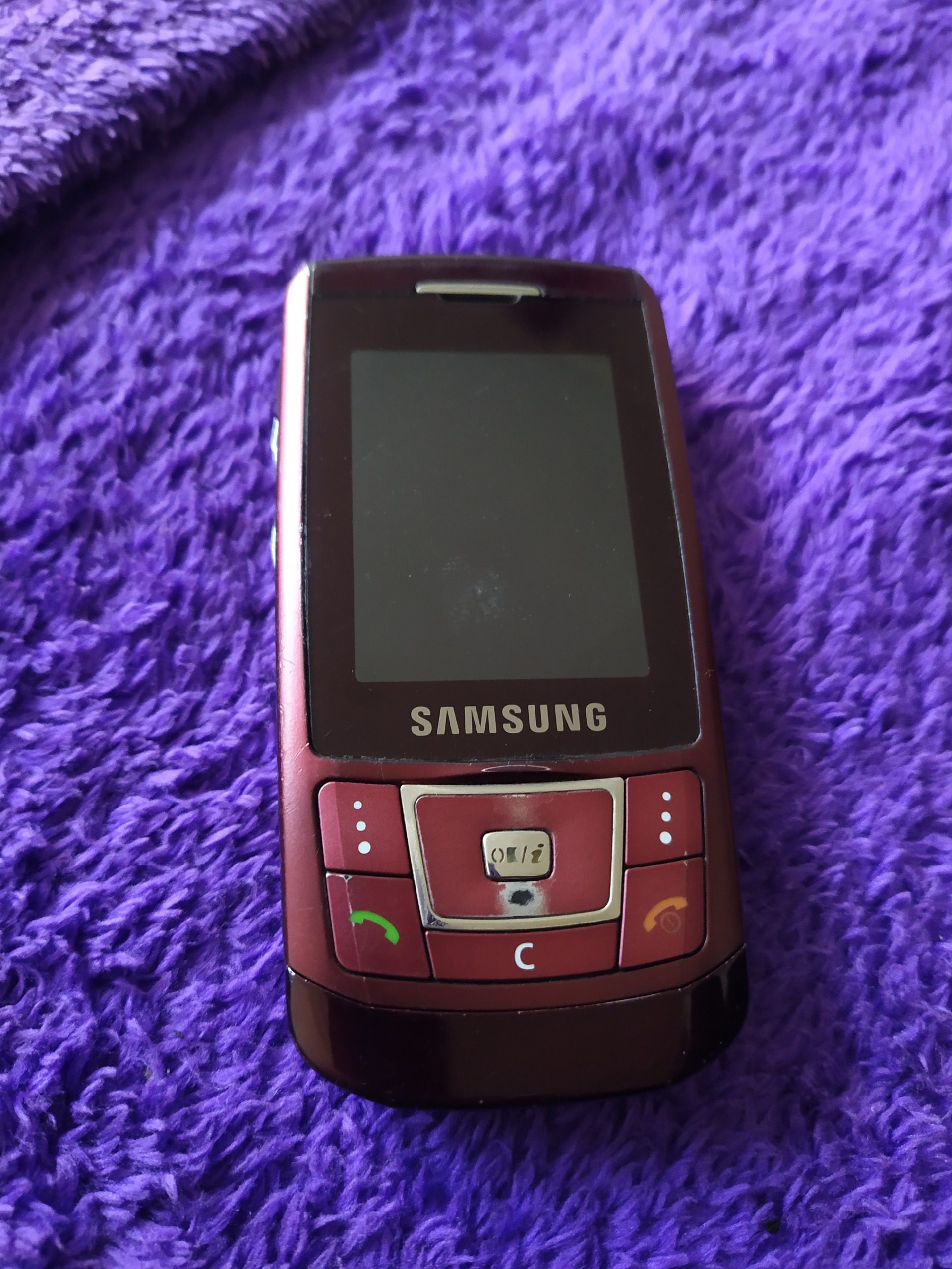 گوشی موبایل سامسونگ D900