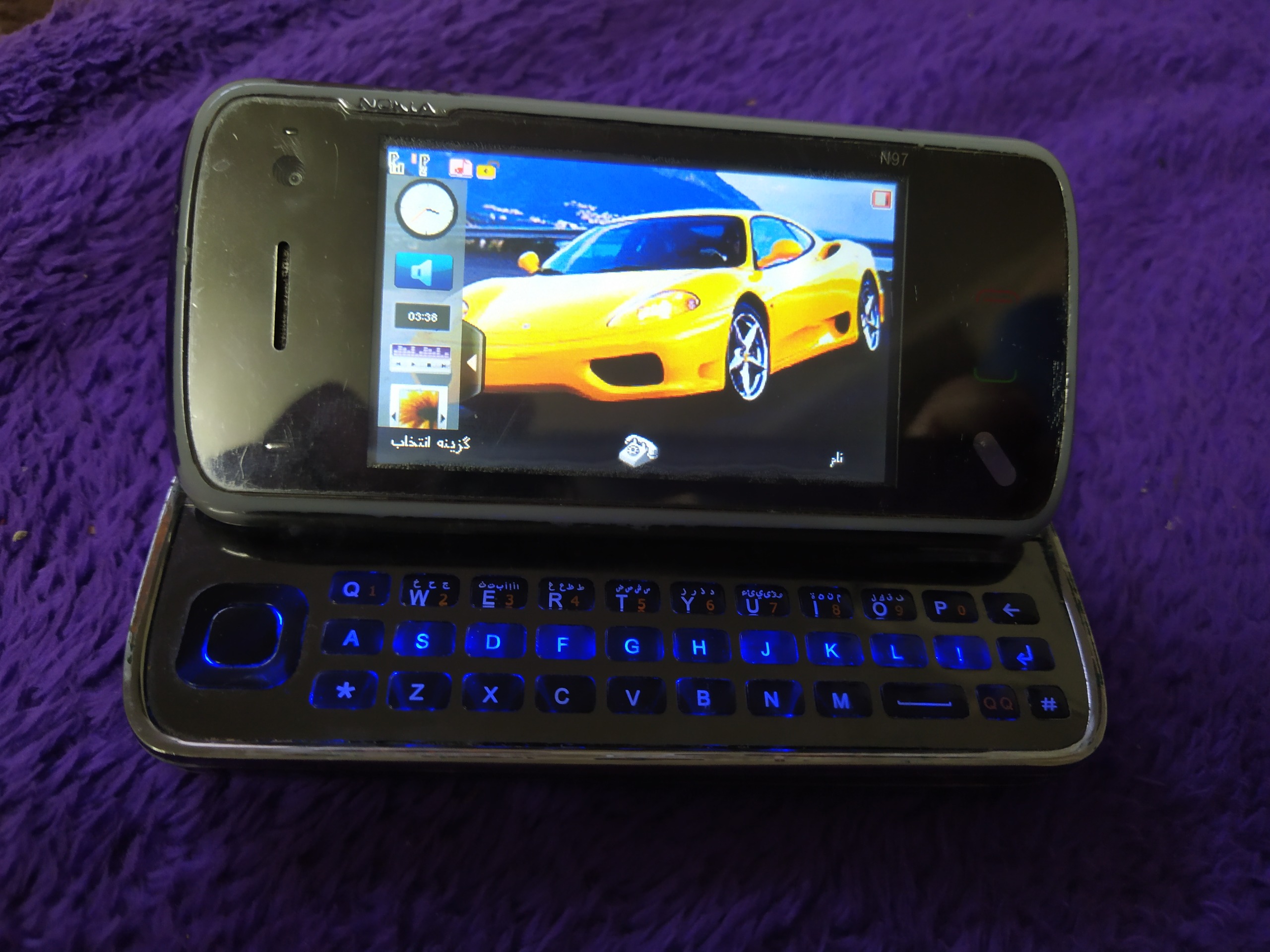 گوشی موبایل نوکیا N97باکارتن