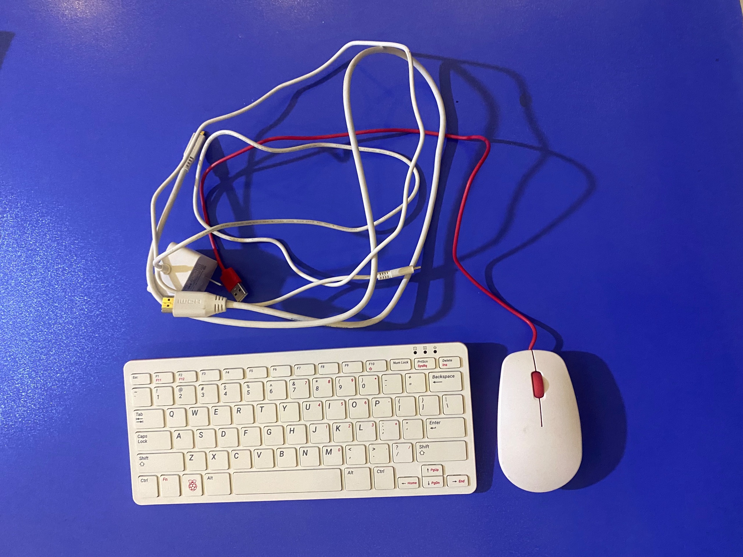 رزبری پای 400 /Raspberry pi 400