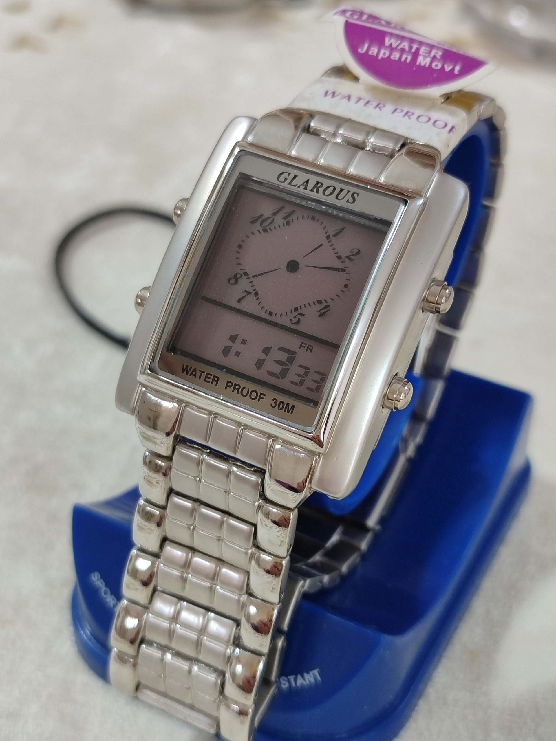 دوزمانه دیجیتال زنگدار