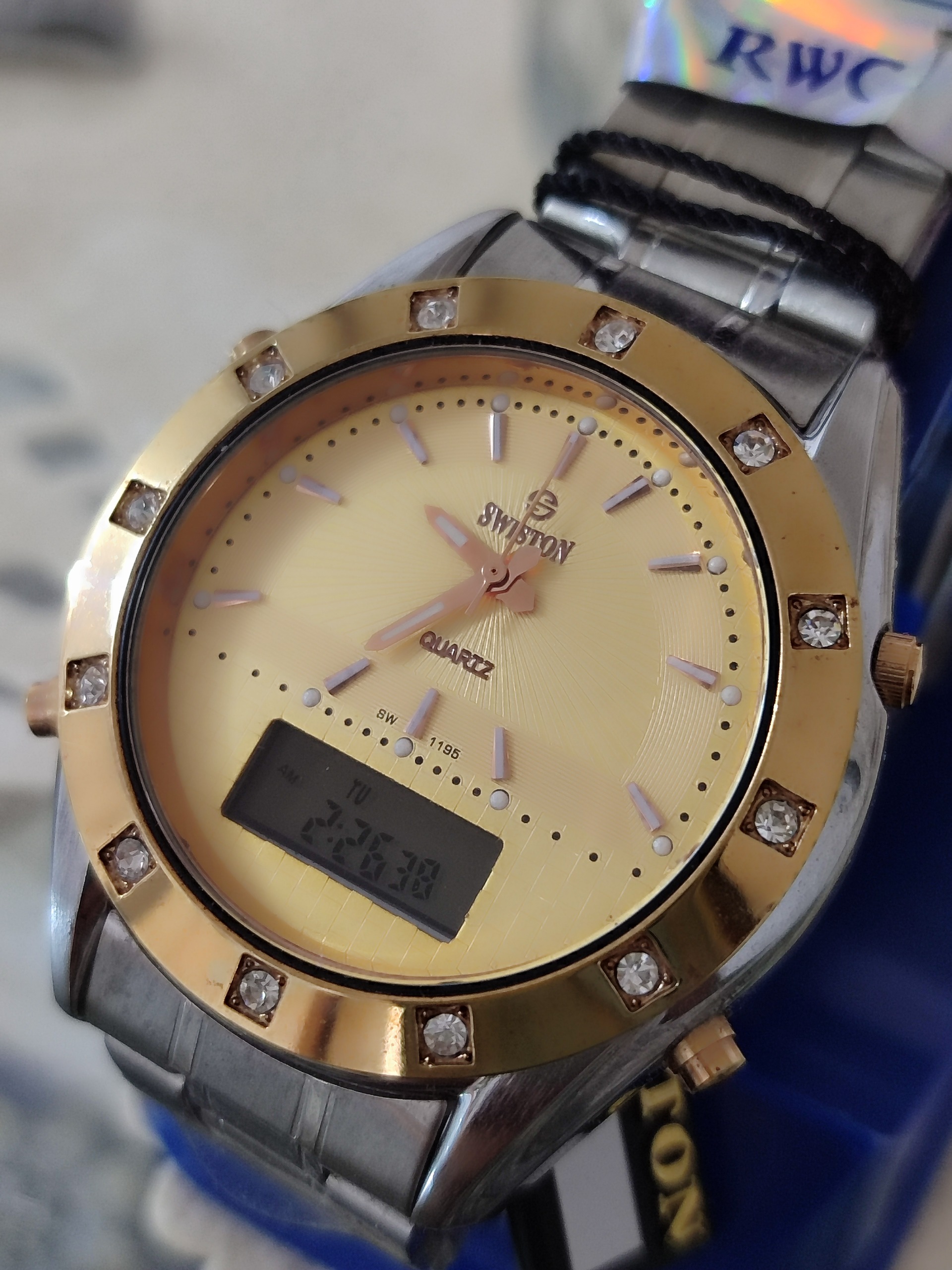 سویستون دوزمانه اصل