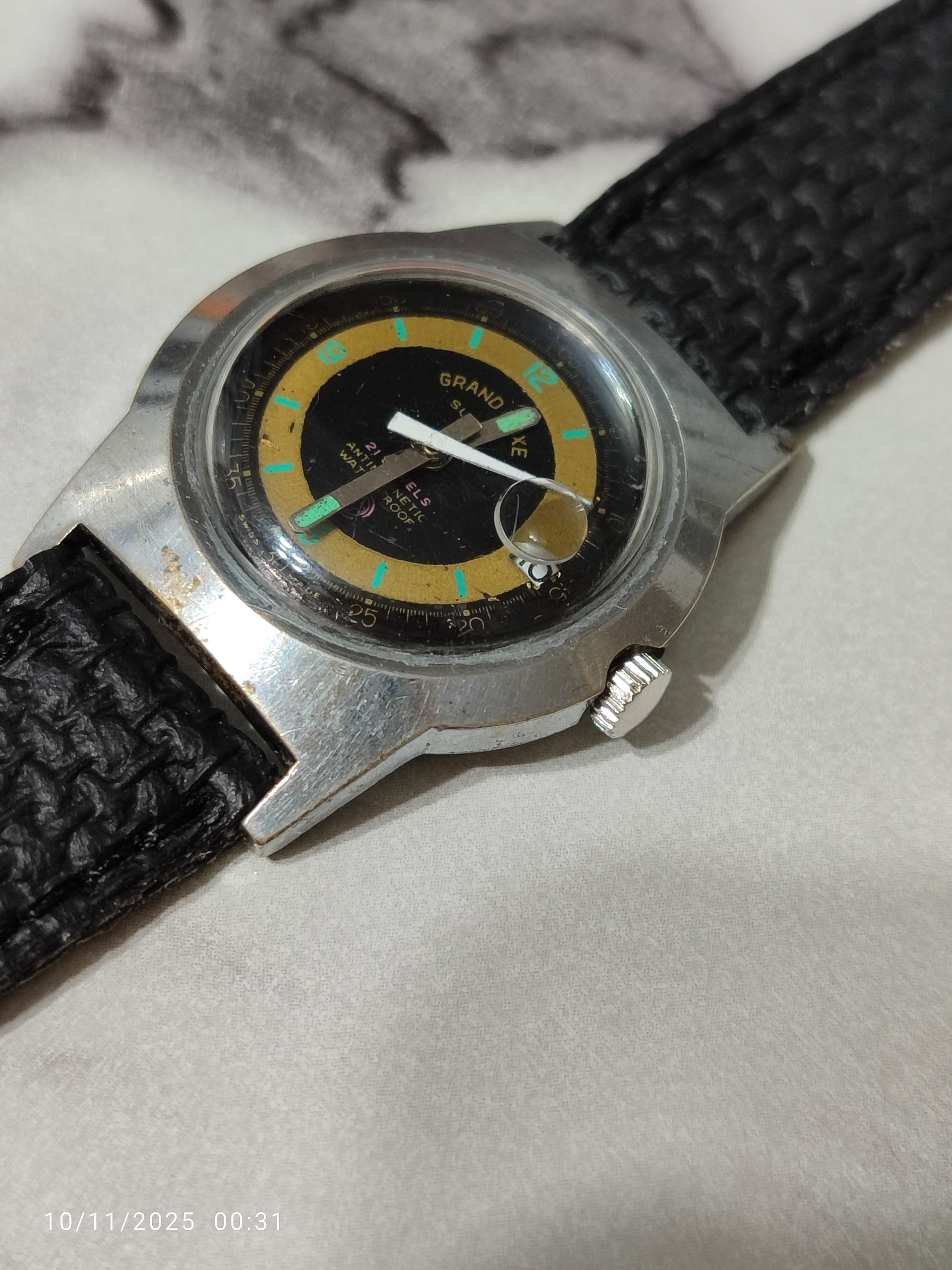 ساعت کوکی سوییسی