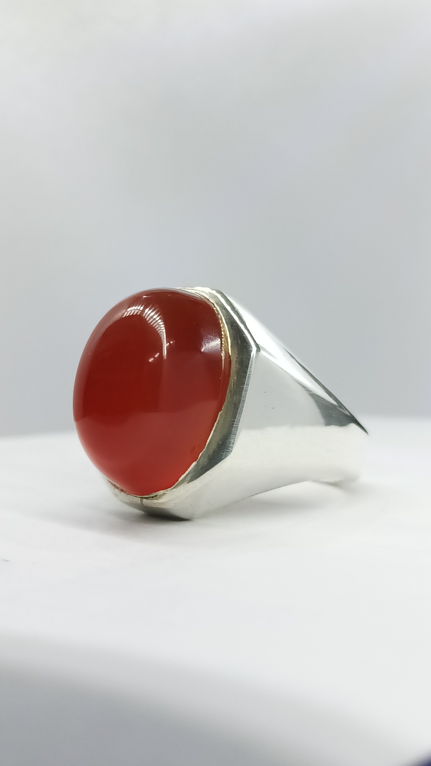 27.5 گرم انگشتر نقره دست ساز عقیق سرخ