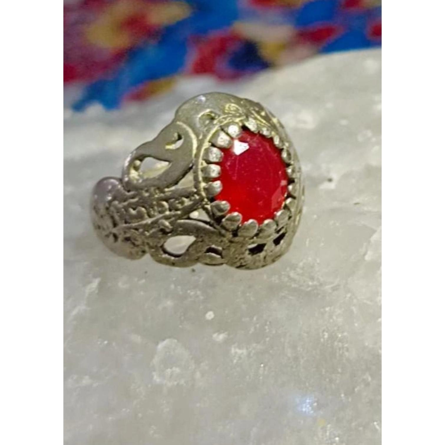 انگشتر یاقوت ناب