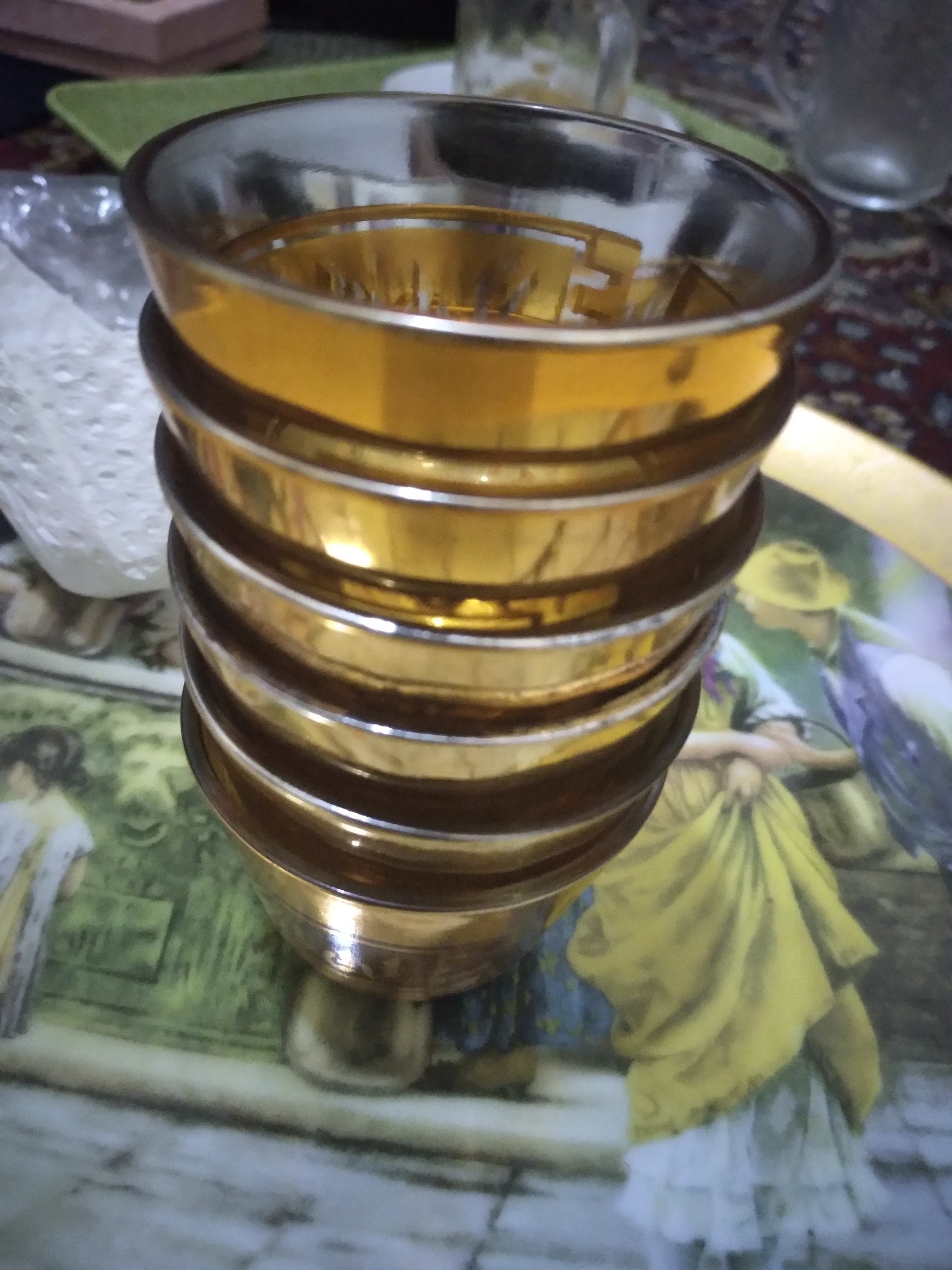 6 عدد جام بلور قهوه خوری طلایی بسیار زیبا