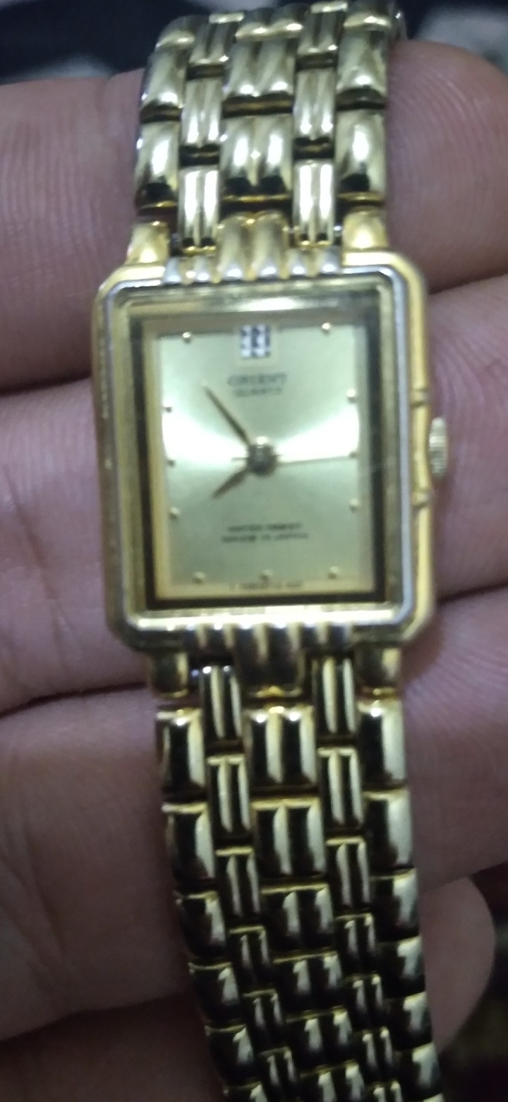 ساعت اورینت اصل ژاپن در حد اکبند خود طلا