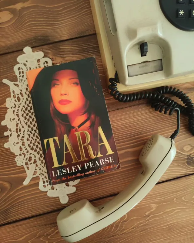 رمان انگلیسی TARA