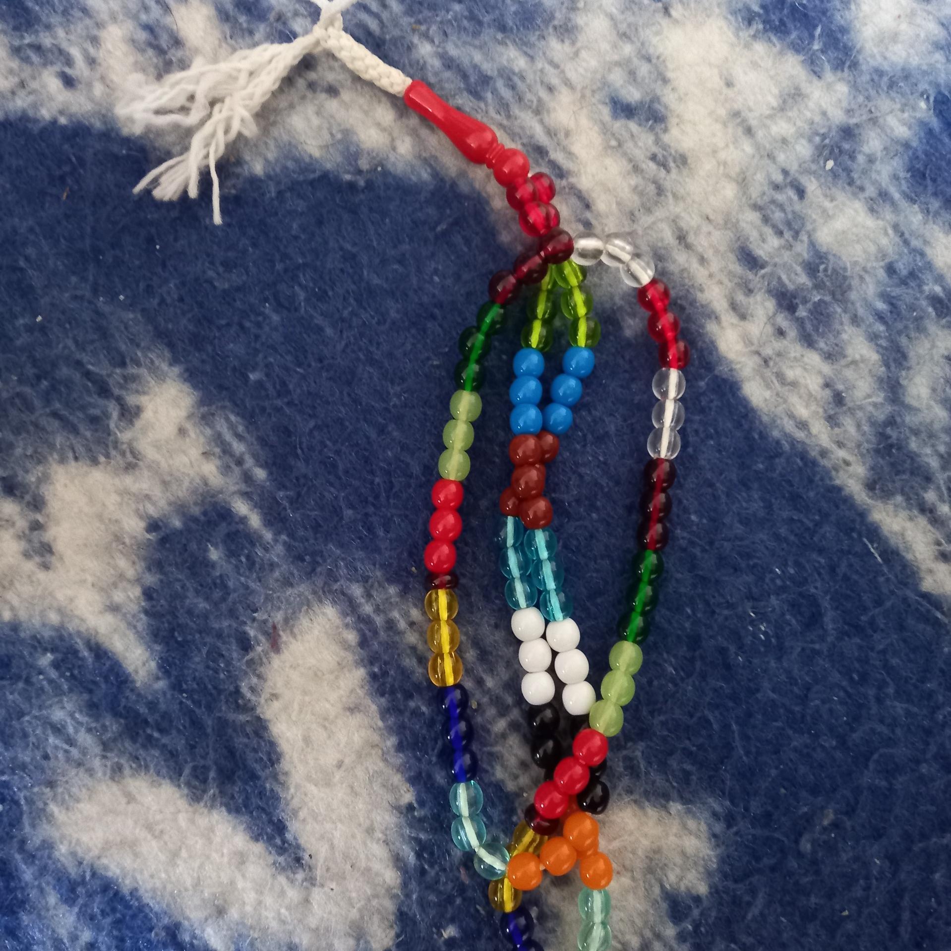 تسبیح هفت رنگ