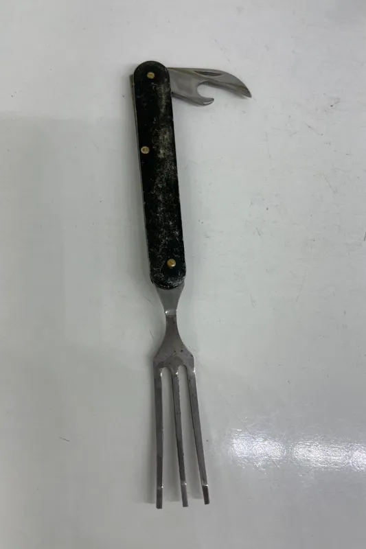 چنگال تاشو مسافرتی قدیمی