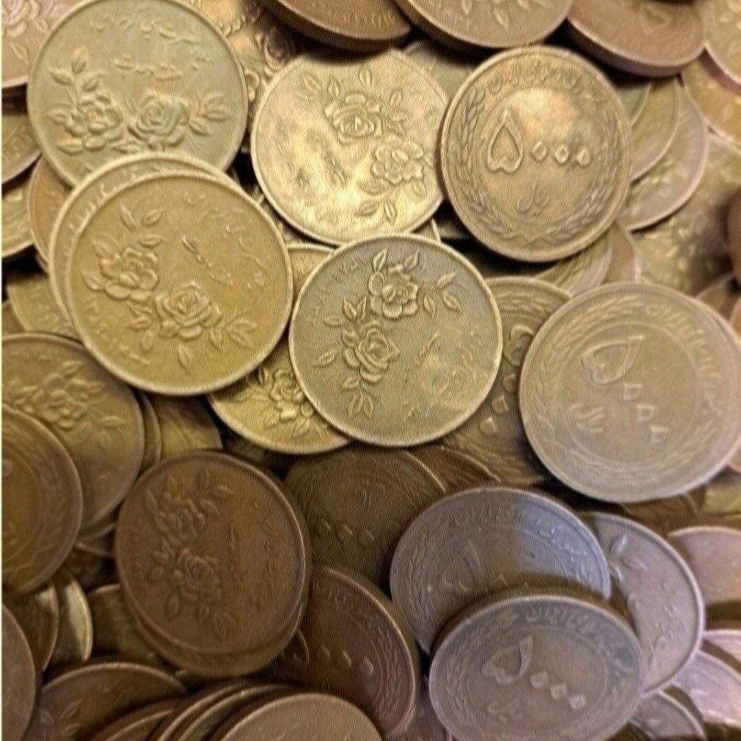 3 کیلو سکه 5000 ریالی هفته وحدت مسی