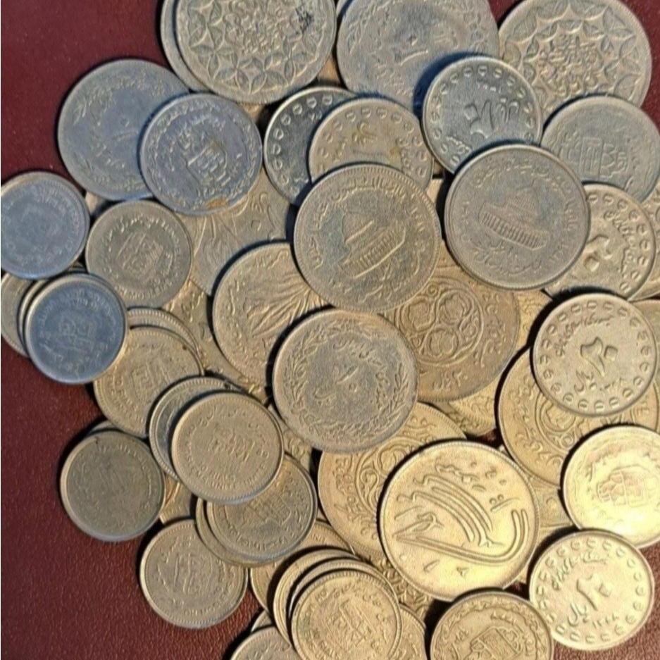 یک کیلو سکه های مناسبتی