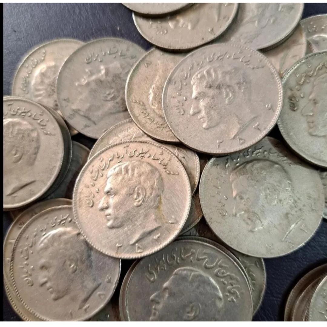 10 عدد سکه 10 ریالی شاهی