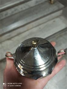 قندان