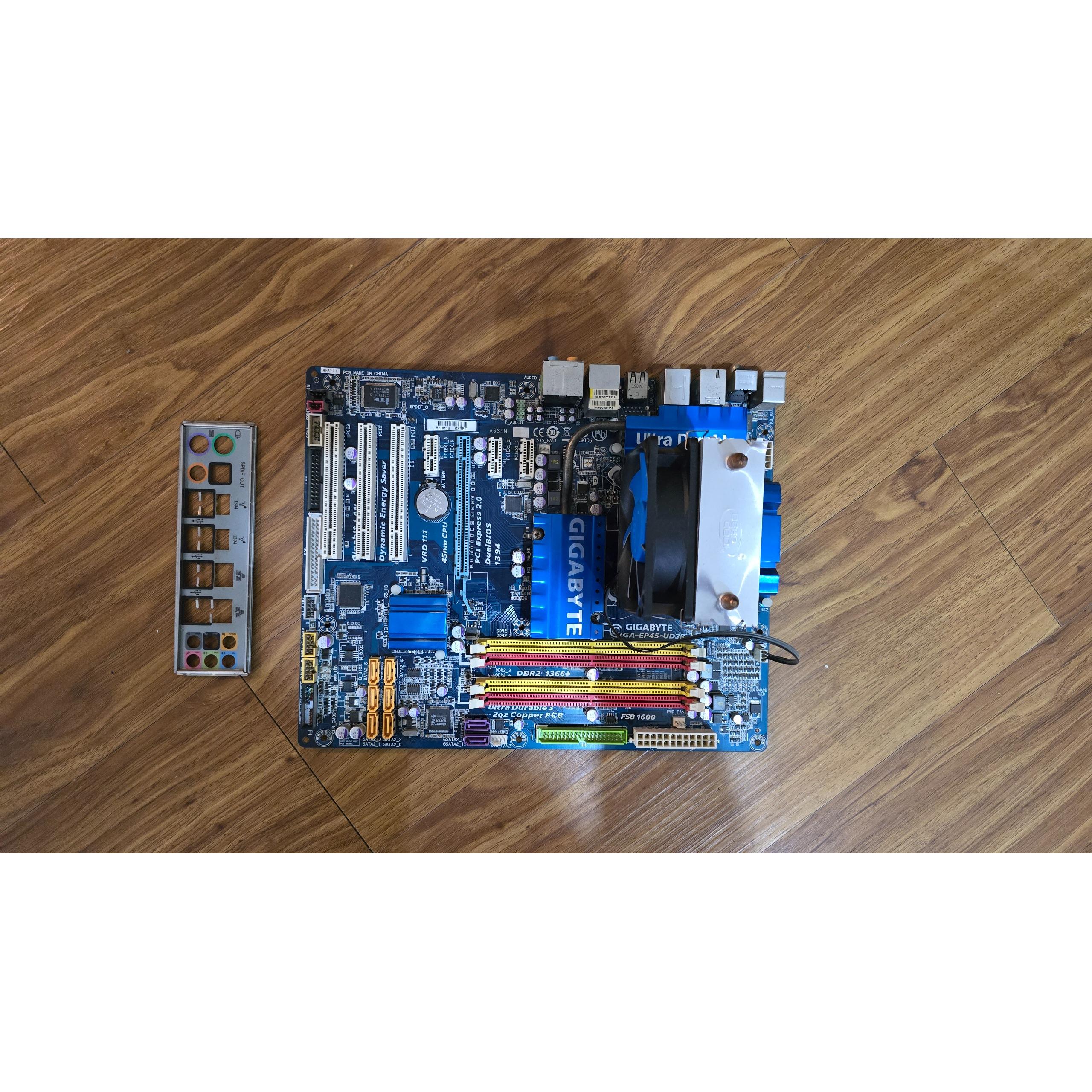 باندلGIGA EP45 UD3RE8400COOLER DEEP COOL