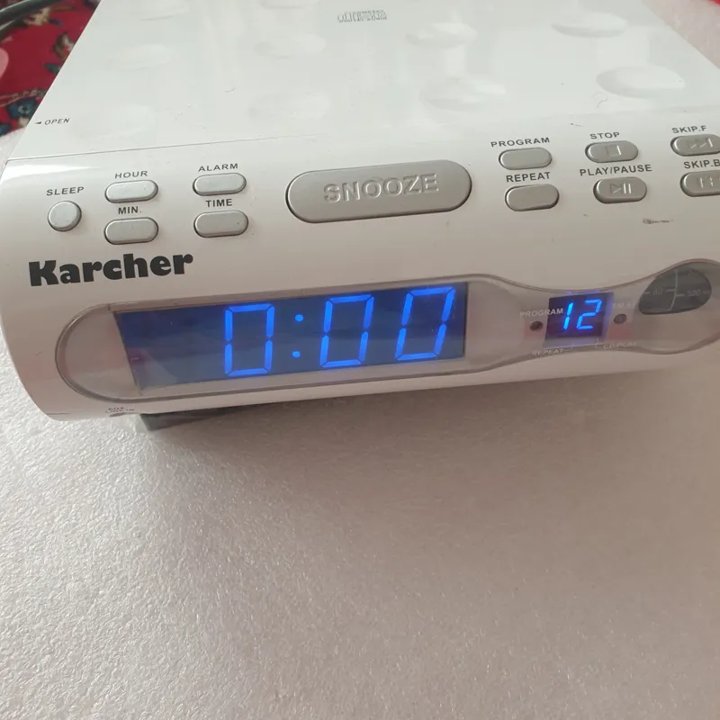 رادیو ساعت سی دی آلمانی karcher سالم