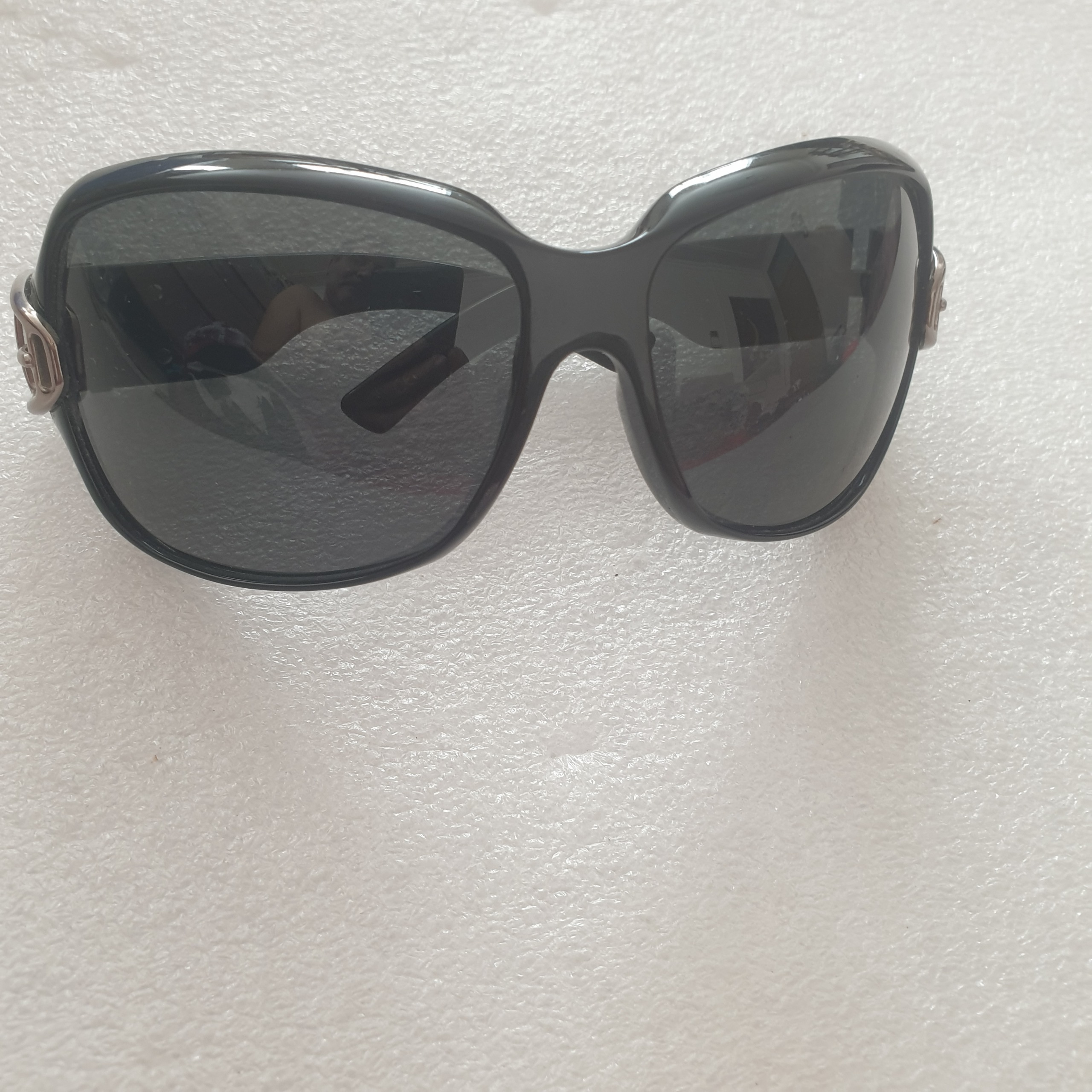 زنانه اصل ایتالیاGUCCI Shield Black GG2591/S