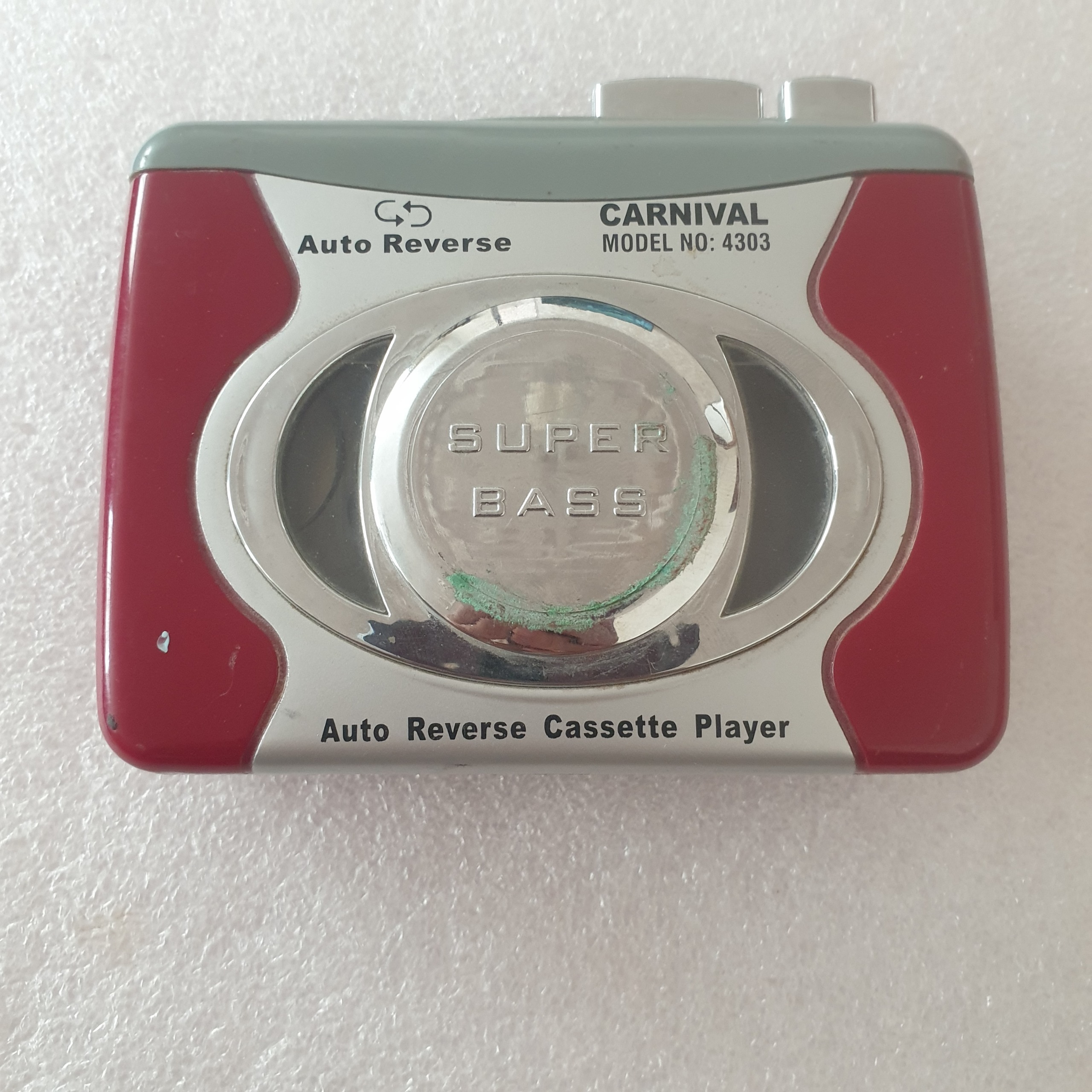 واکمن کارناوال دو لبه توضیح دارد