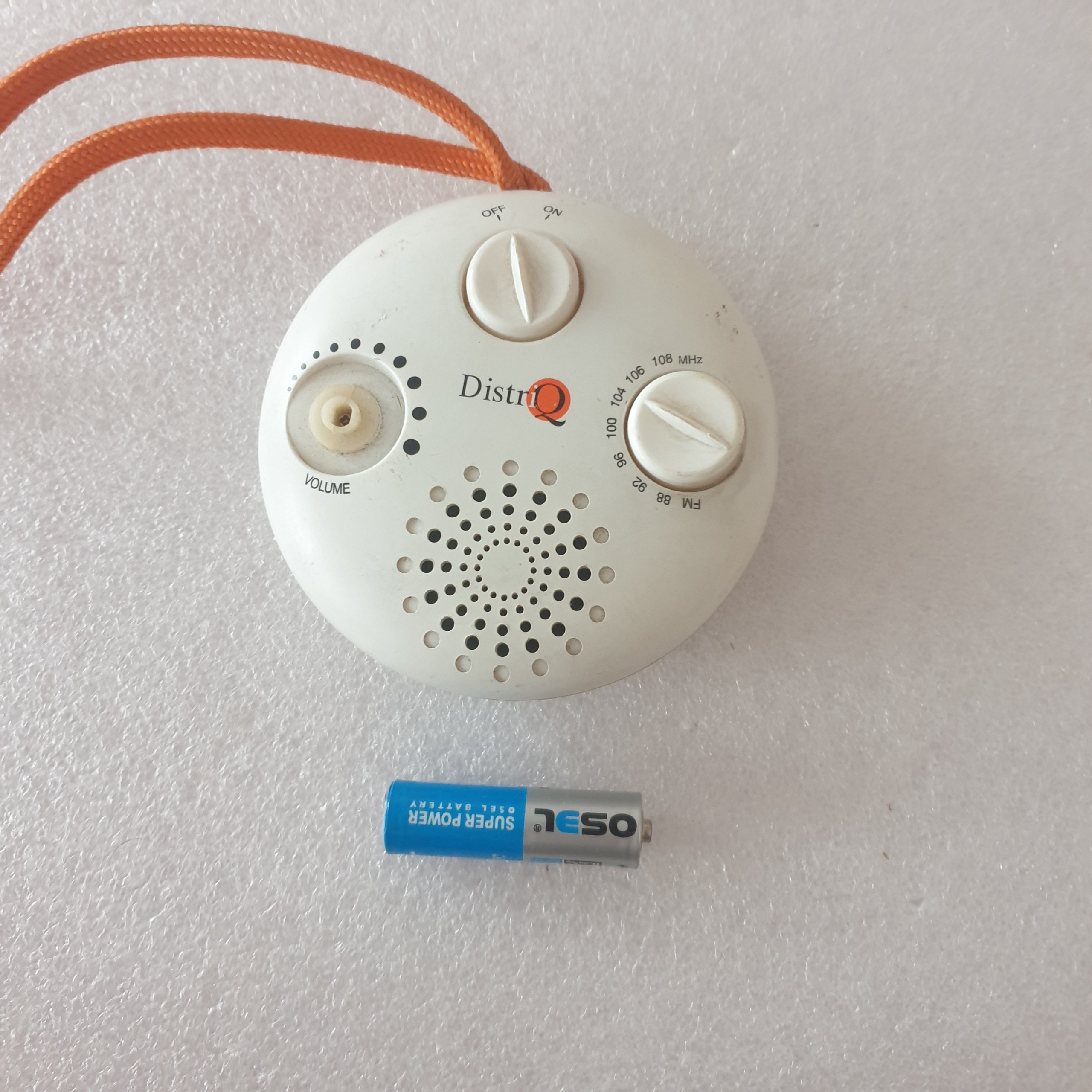 رادیو DistQ سالم