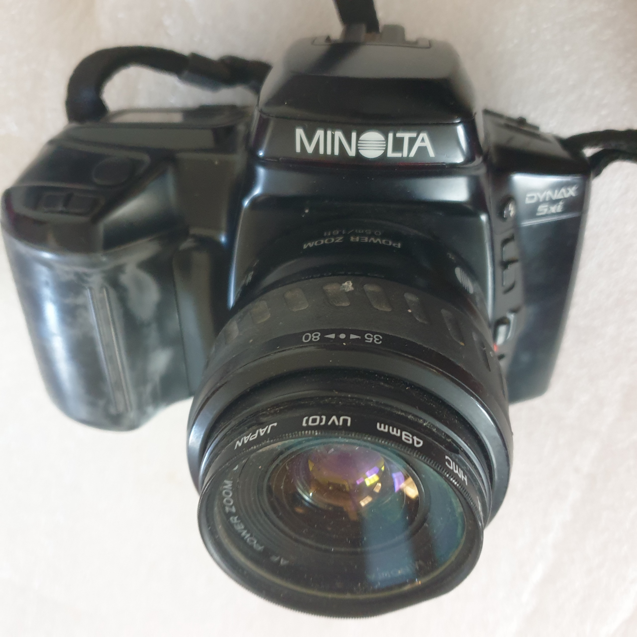 Minolta Dynax 5xi 35mm SLR Camera w/ AF 28-80mm