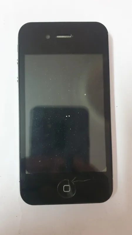 موبایل آیفون 4s فکر کنم طرح هست