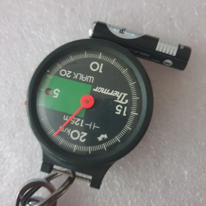 گام شمار خاص مکانیکی سویسی بدون نیاز به باتری