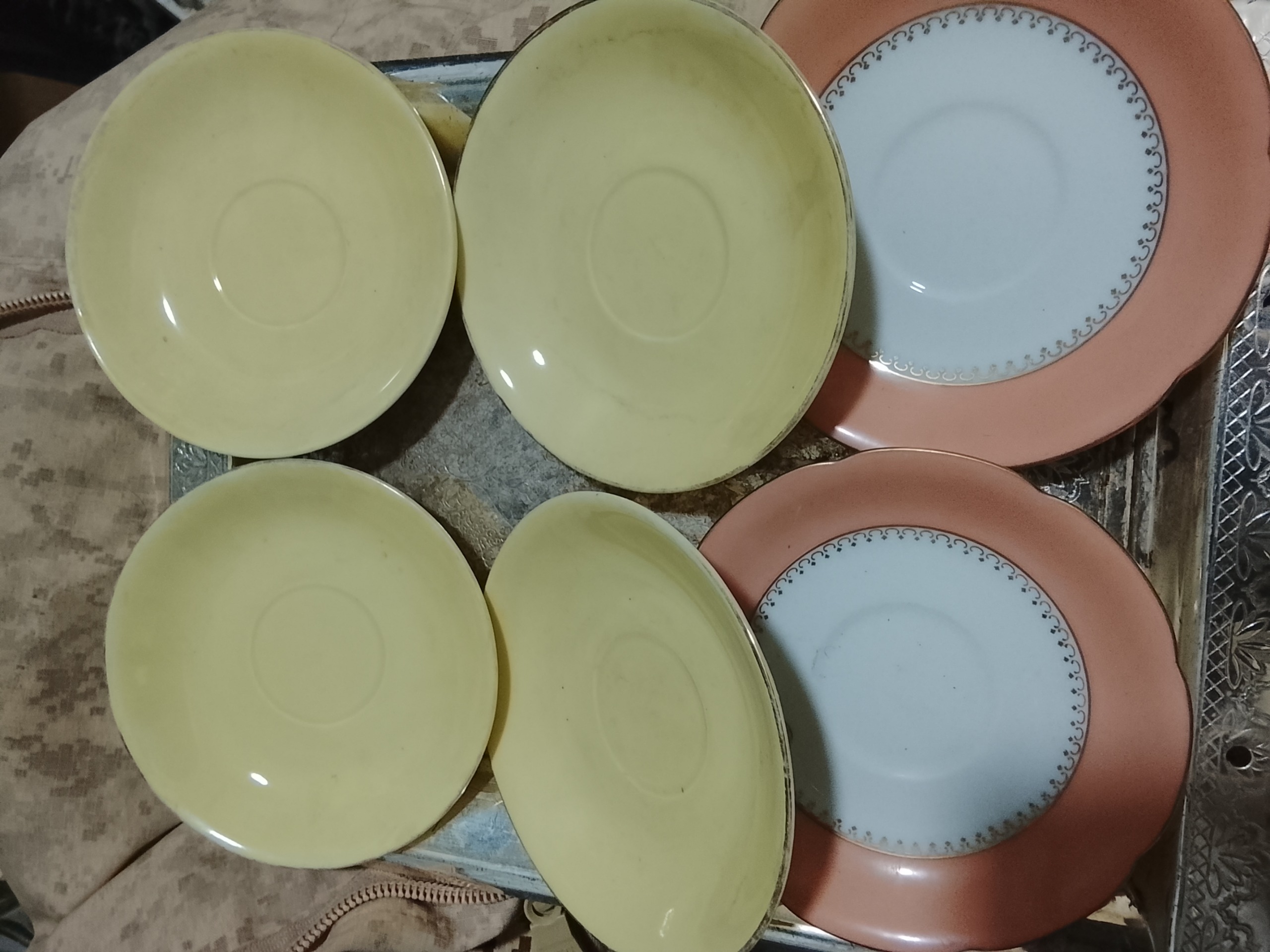 6عدد نعلبکی قدیمی