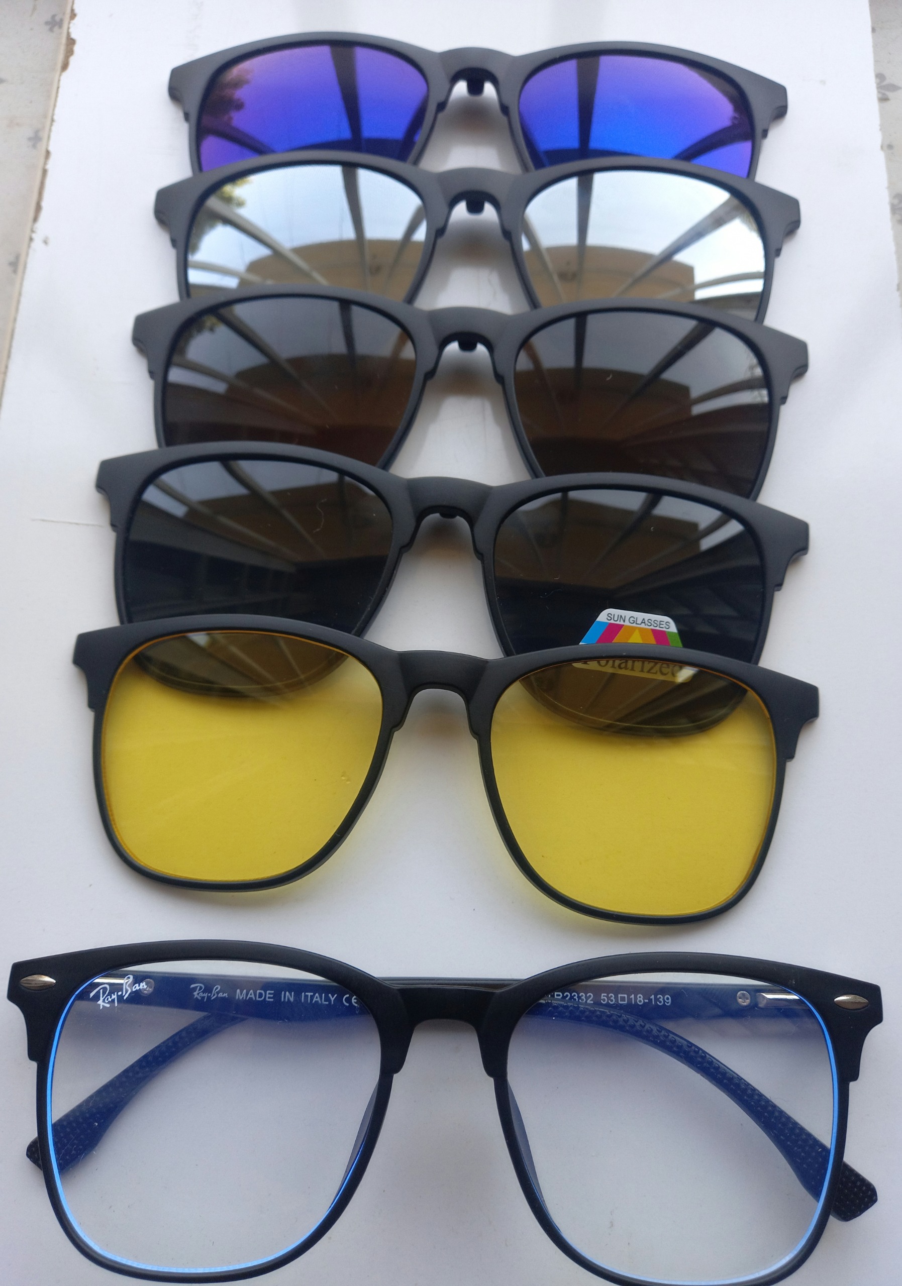 عینک RAY BAN با 5 لنز مختلف اضافه