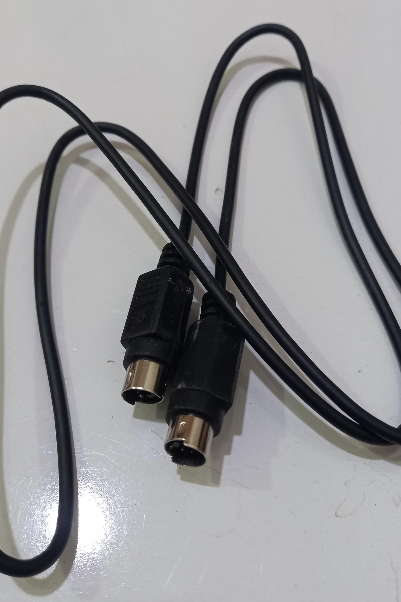 کابل s-video یک متری اصلی