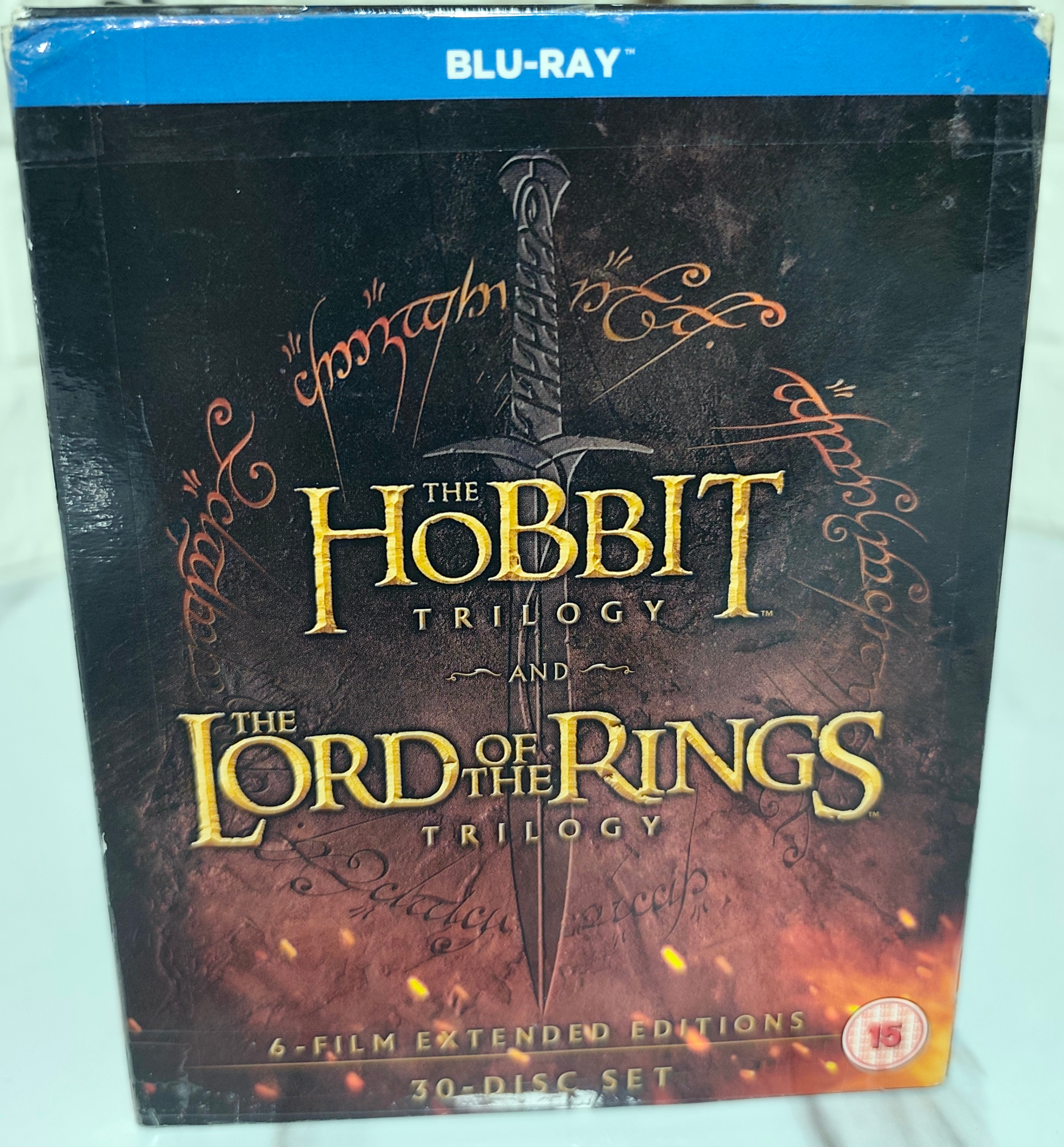 MIDDLE EARTH THE HOBBIT THE LORD OF THE RINGS