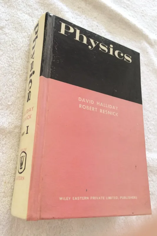 کتاب physics DAVID HALLIDAY PART 1