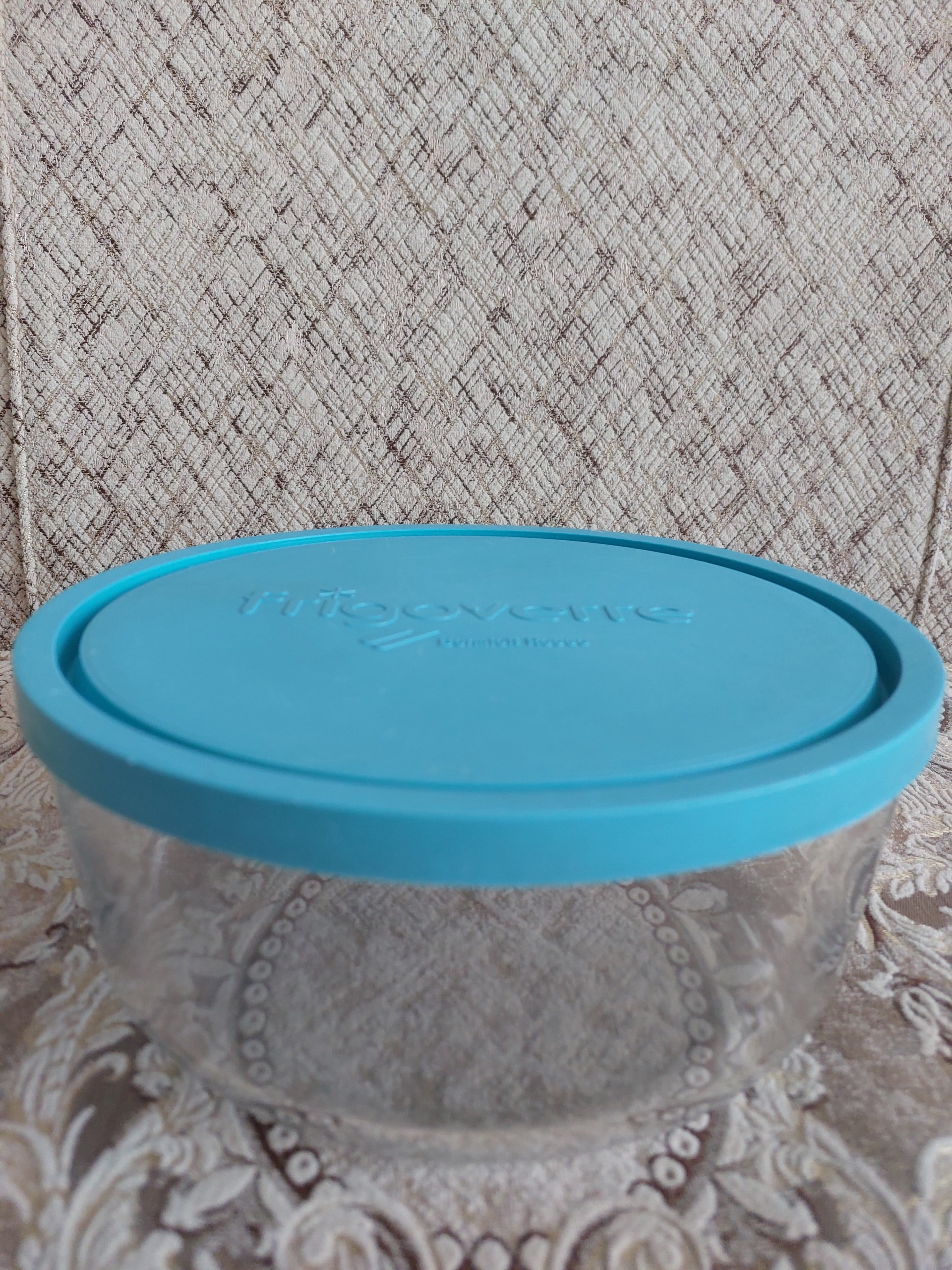 طرف نگهدارنده ایتالیایی
