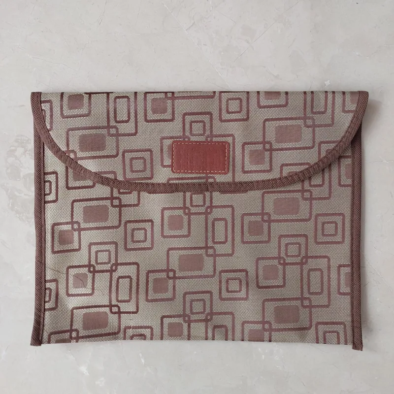 کیف نگهداری مدارک