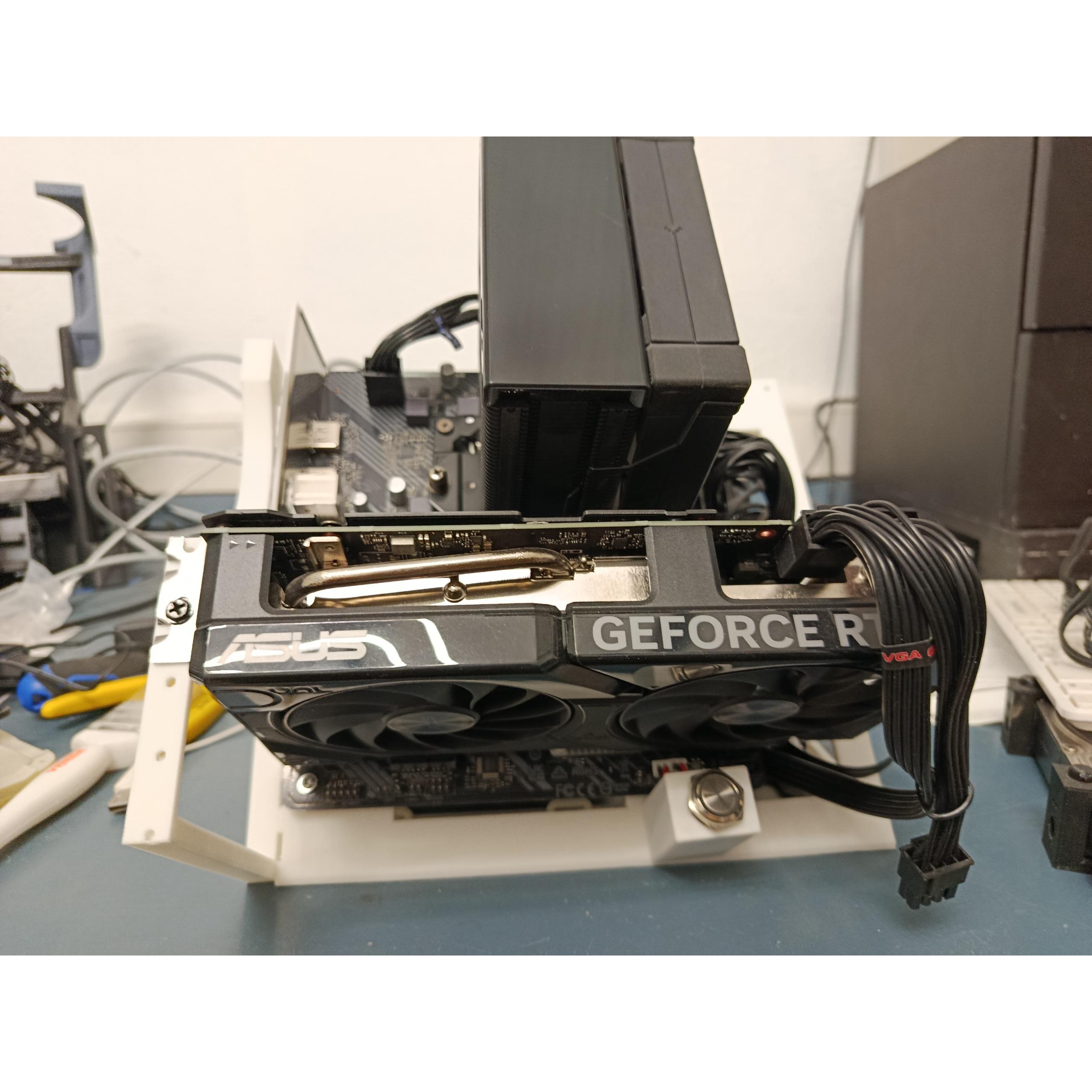 سیستم گرافیک 16 GB و رم DDR5 و M.2