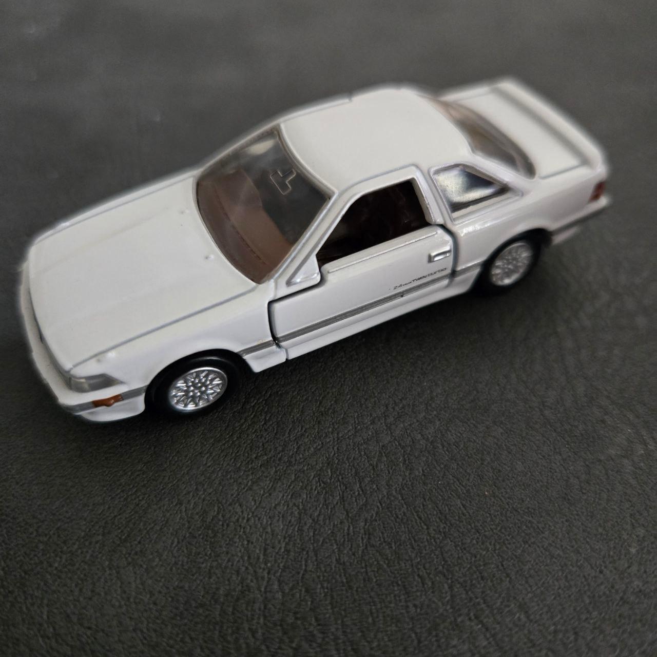 ماکت تومیکا تویوتا soarer