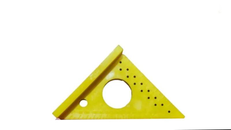 گونیا پلاستیکی سوراخ دار 8 سانتی