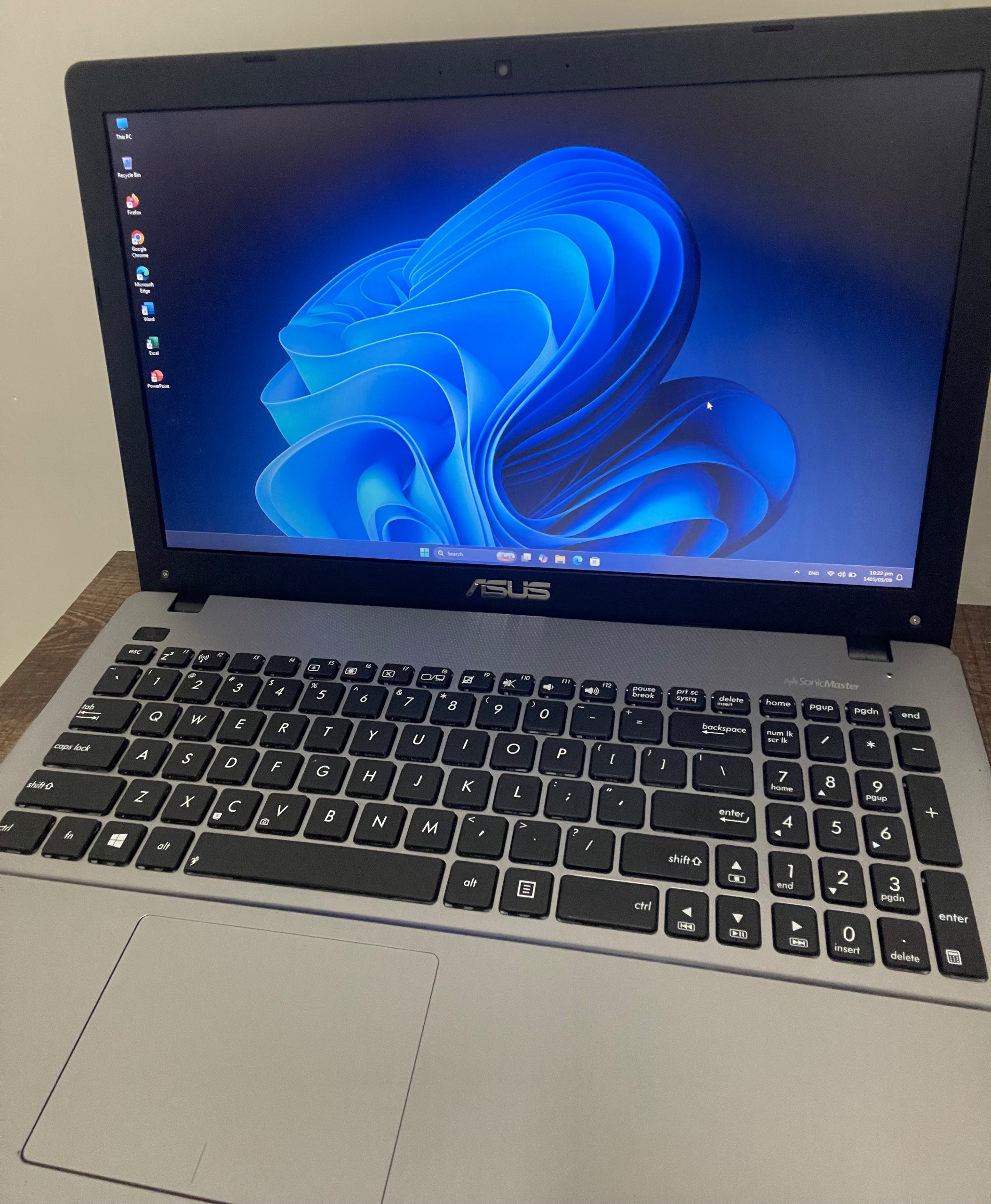 لپ تاپ ایسوس Asus X550