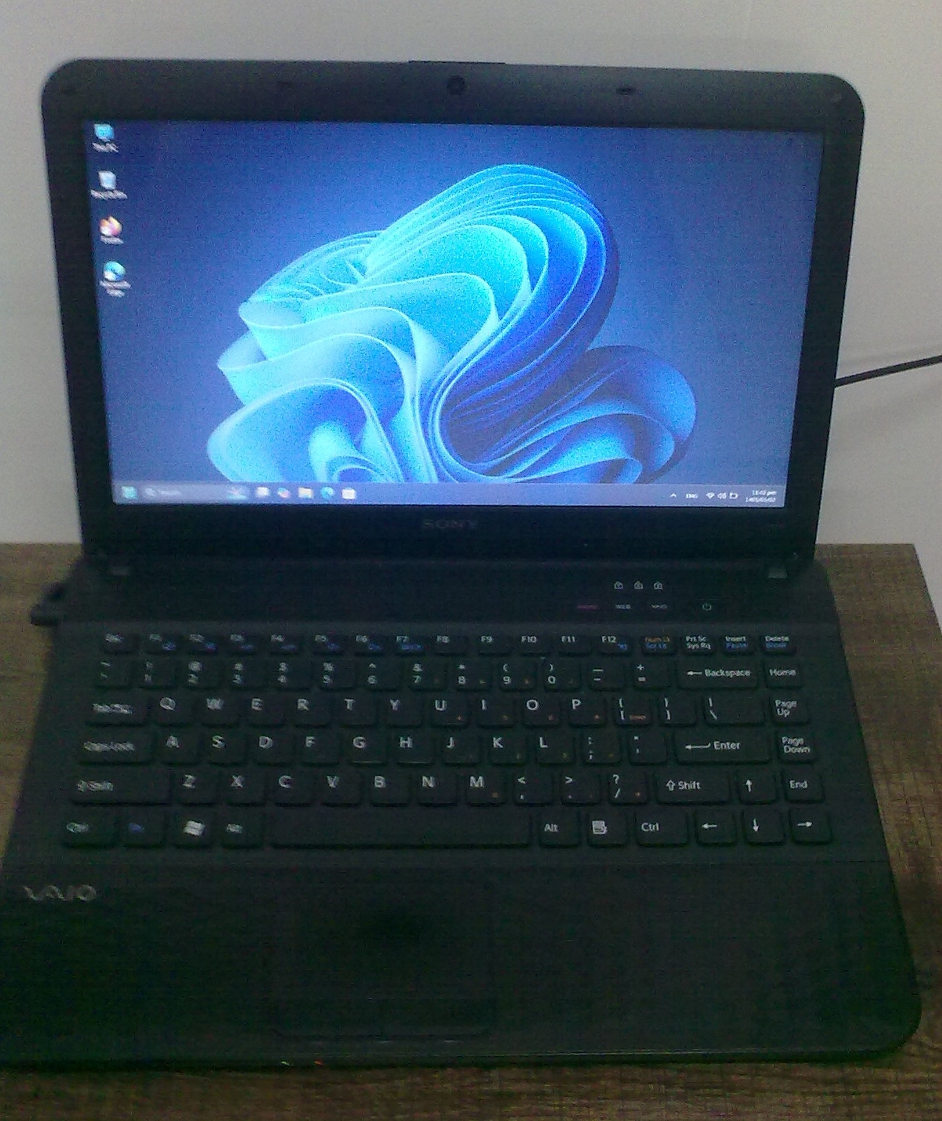 لپ تاپ سونی VAIO مدل VPCEG
